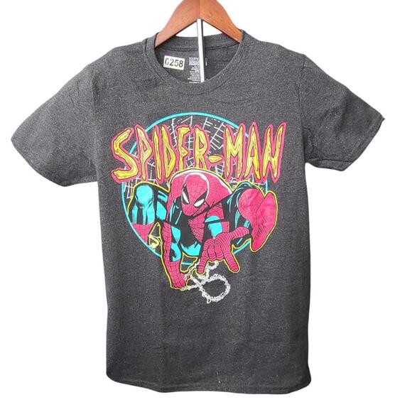 Marvel Spider-Man Graphic T-Shirt - Size Medium - Picture 1 of 5